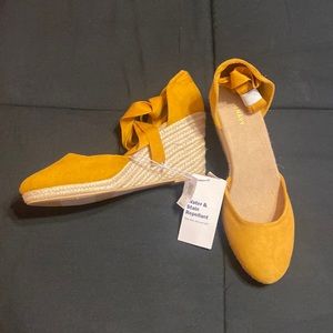 Cute ankle tie Espadrilles